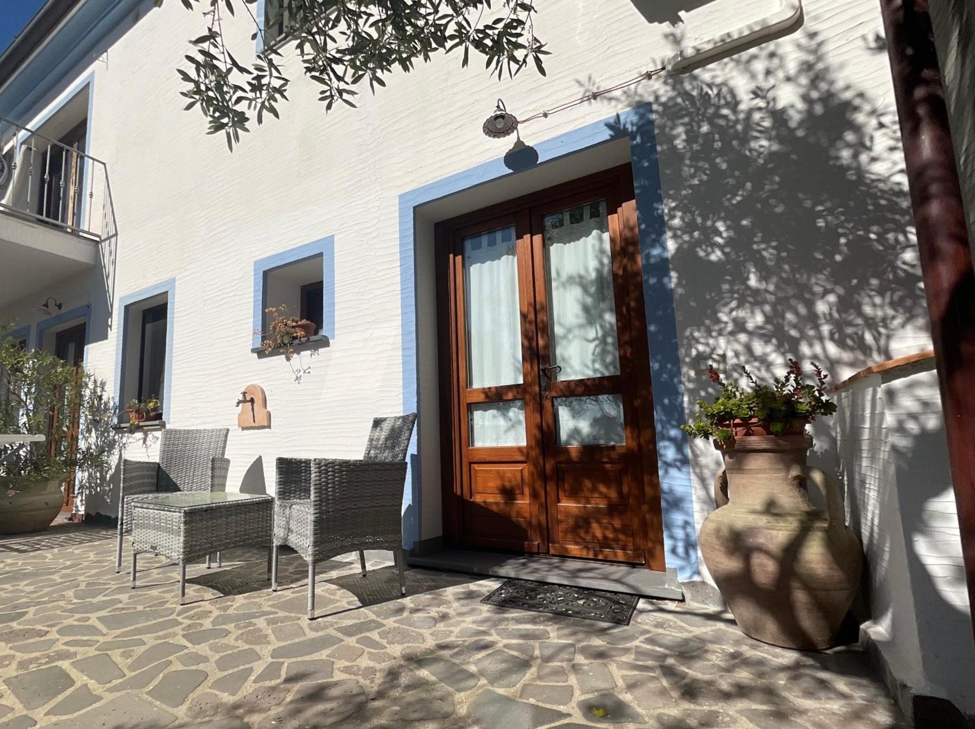Hostal Residenza Di Campagna Dolmen Motorra Dorgali Exterior foto